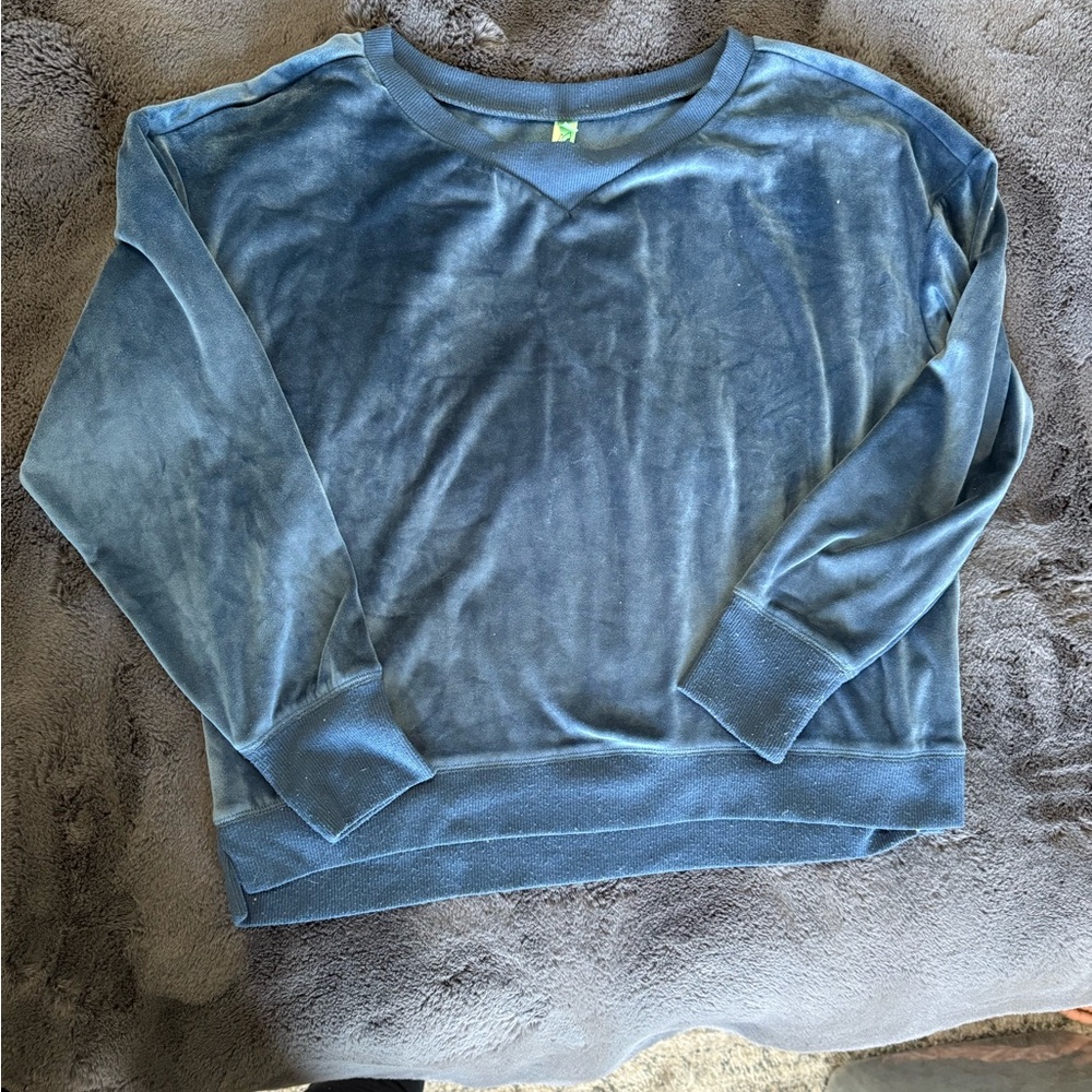 Honeydew Blue Velour top
